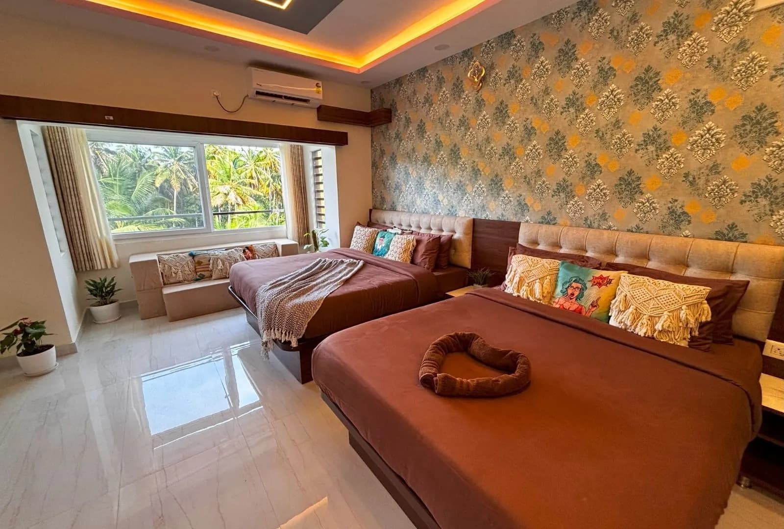 Luxury Suites & Rooms 3