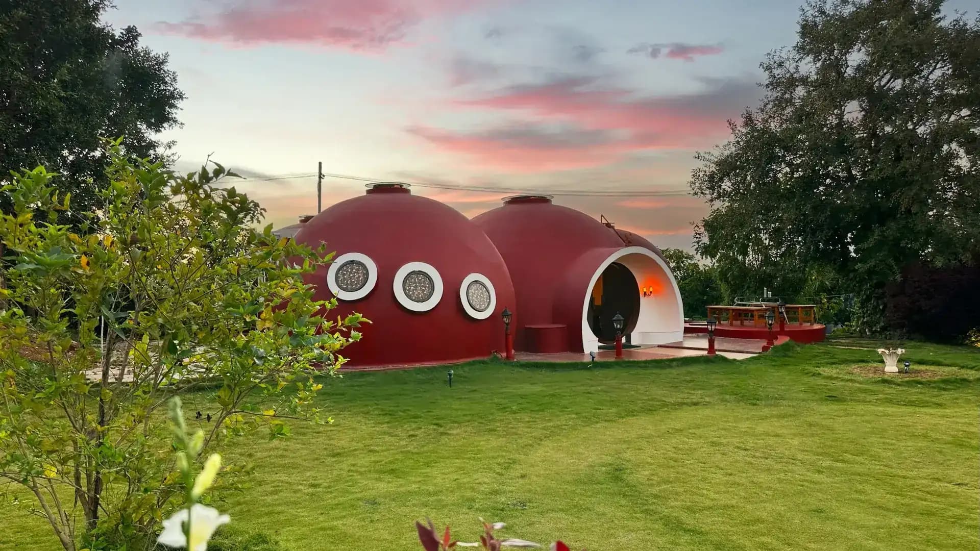 Red Dome 5