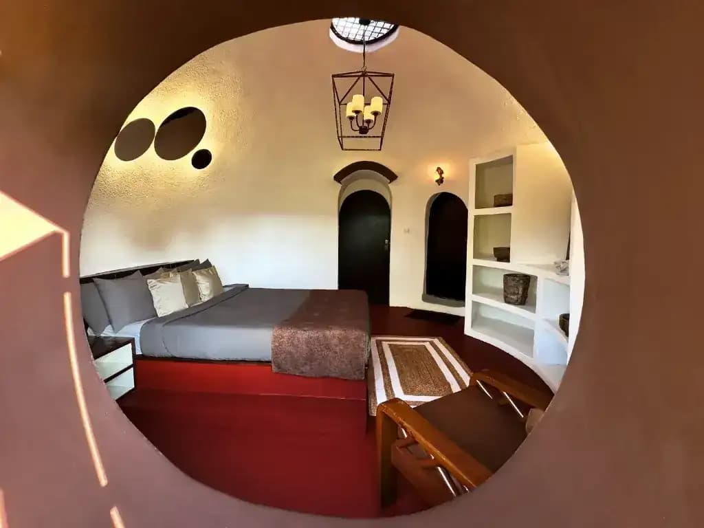 Red Dome 14