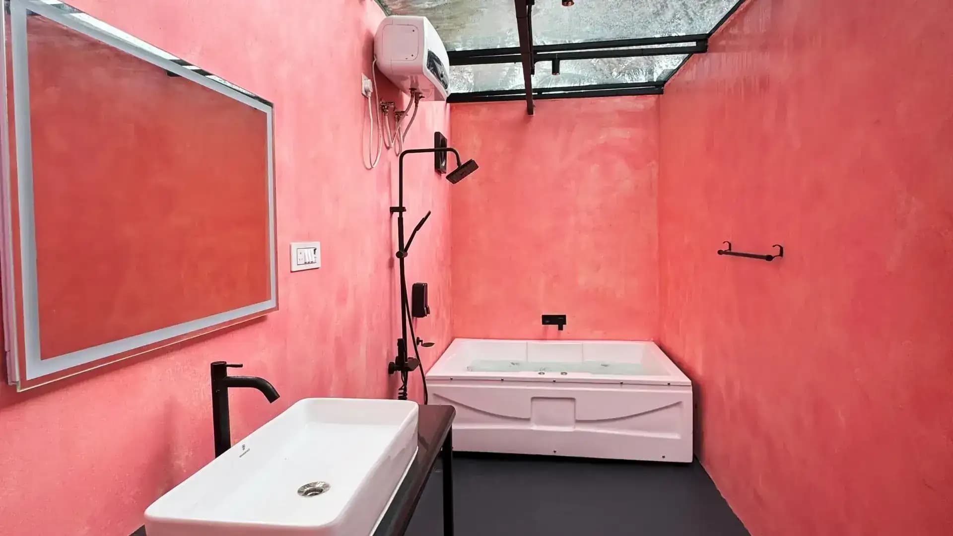 Bedrooms 4