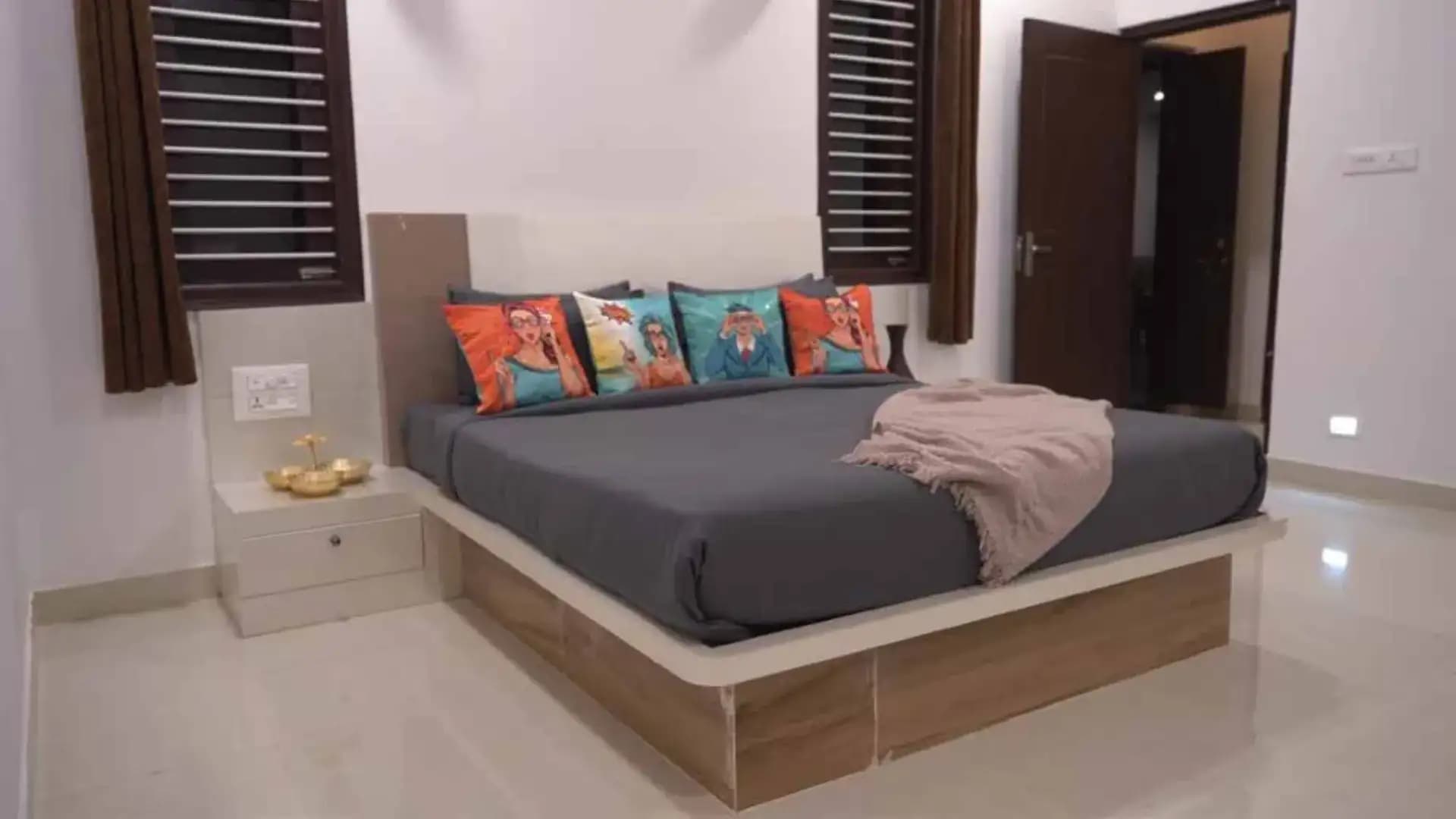 Bedrooms 1