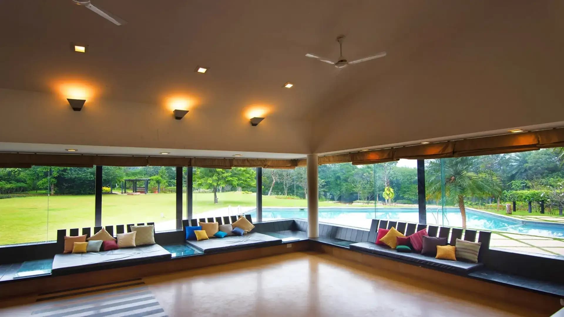 Living & Dining 2