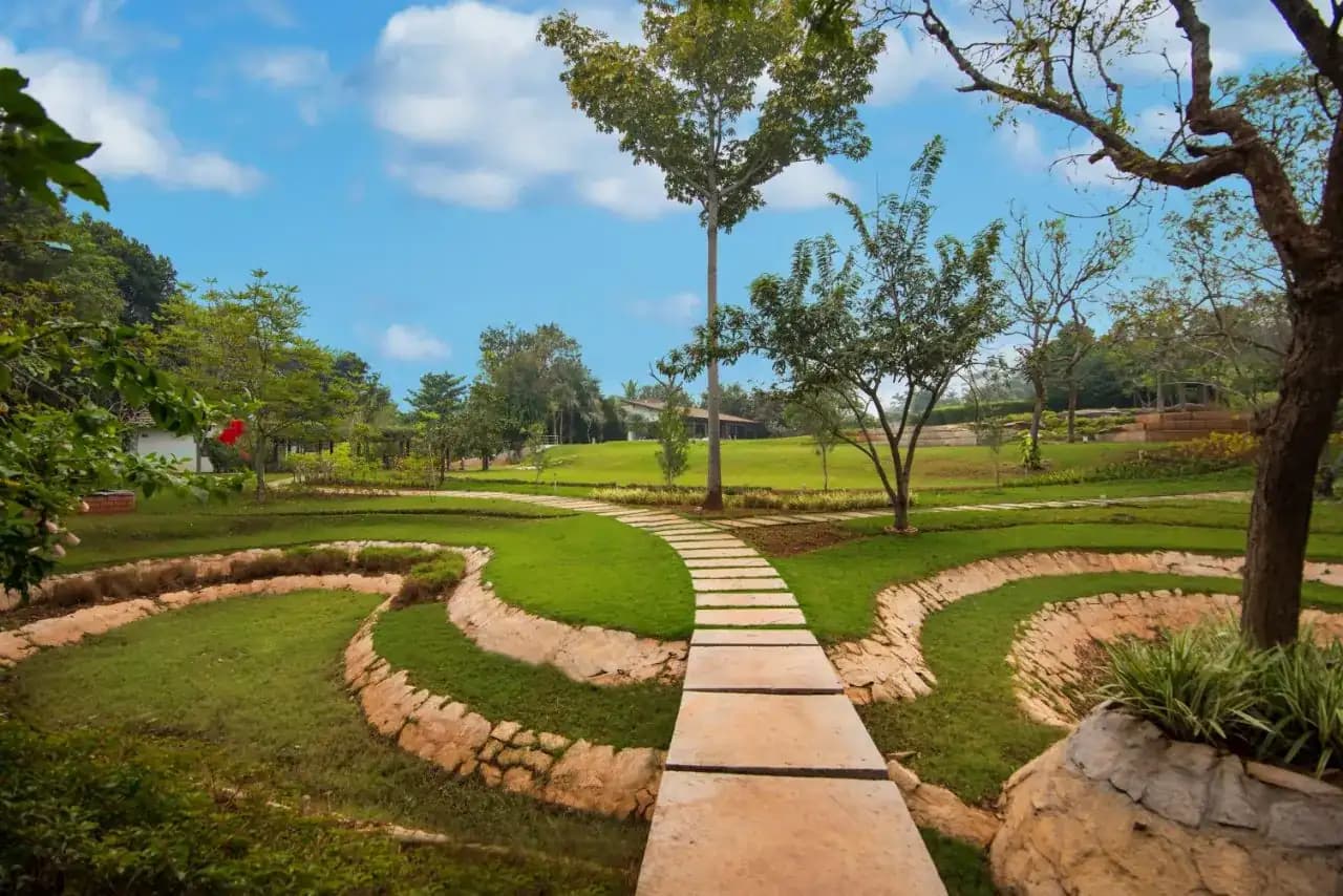 Entrances & Paths 2