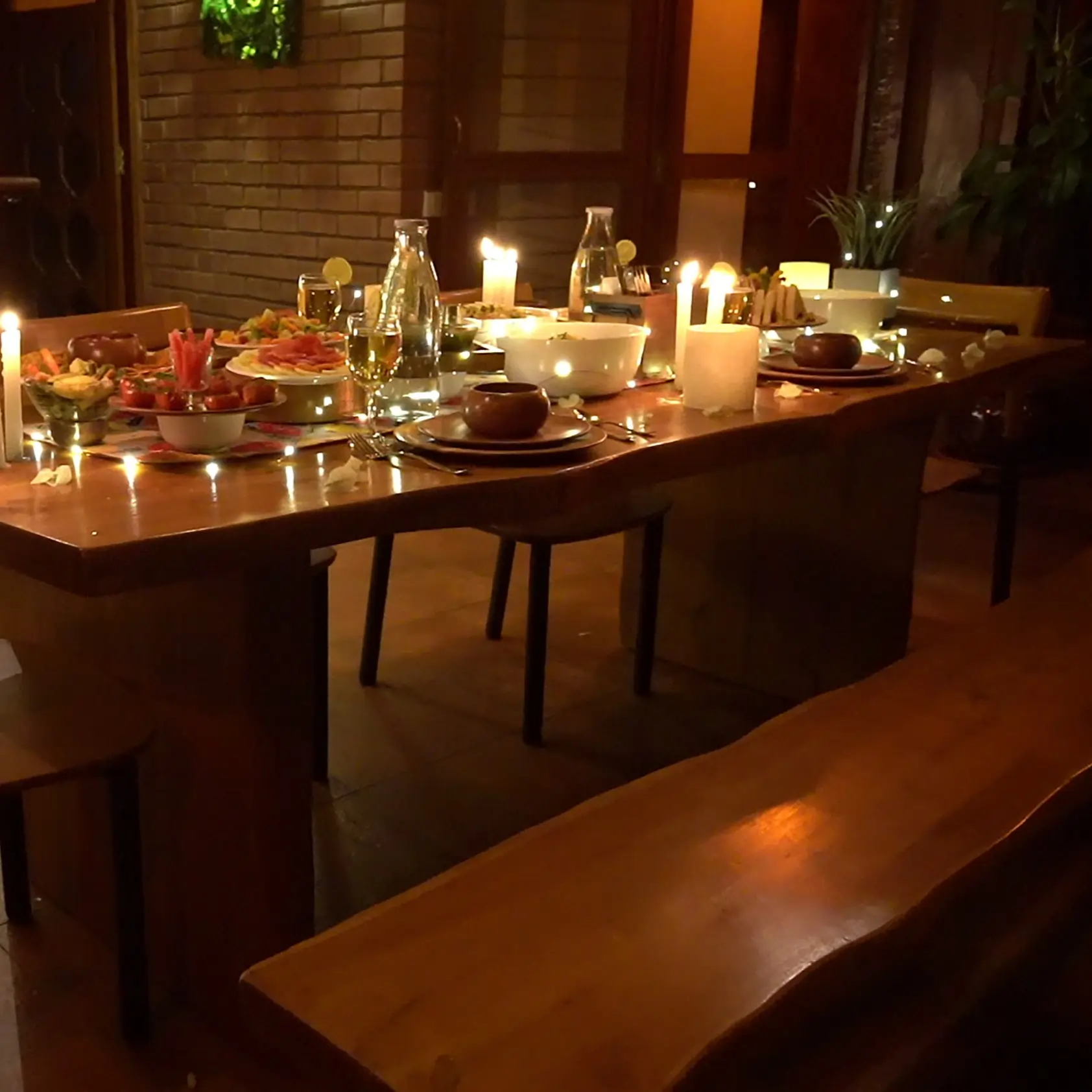 candlelit dining experience